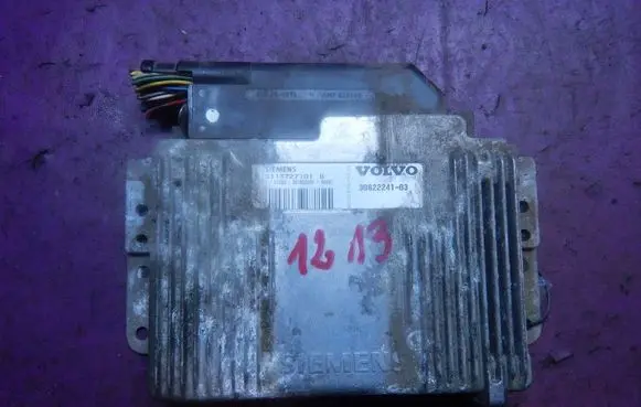Volvo S40, V40 Engine control unit/module ECU 