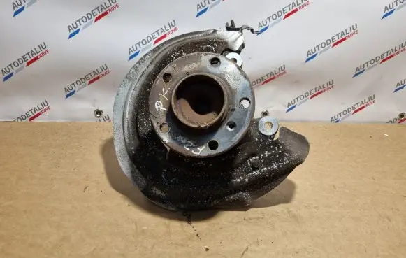 BMW 1 F20 F21 Front wheel hub spindle knuckle 6792285