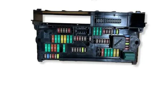 BMW 5 F10 F11 Fuse module 9252815 317033442 07610103