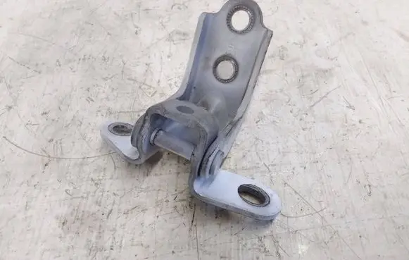 KIA Sportage Front door upper hinge