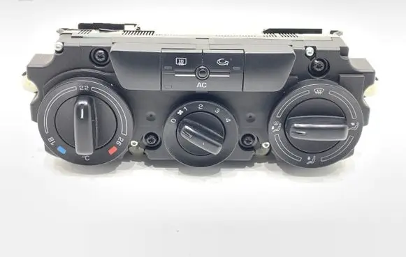 Skoda Octavia Mk2 (1Z) Interior fan control switch 