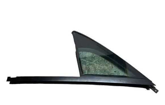 Volkswagen Touareg II Front door vent window glass four-door 7P0845113 7P5845113 7P6845113