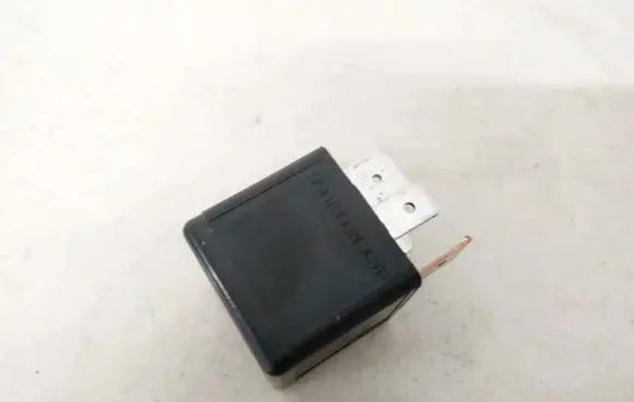 Volvo S80 Other relay 9441158 v23134-j52-x346
