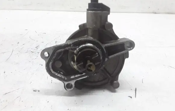 KIA Rio Vacuum pump 288102A201