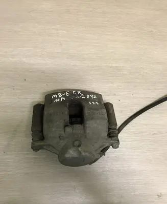 Mercedes-Benz E W212 Front brake caliper