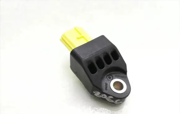 Toyota RAV 4 (XA30) Airbag deployment crash/impact sensor 89831-42010