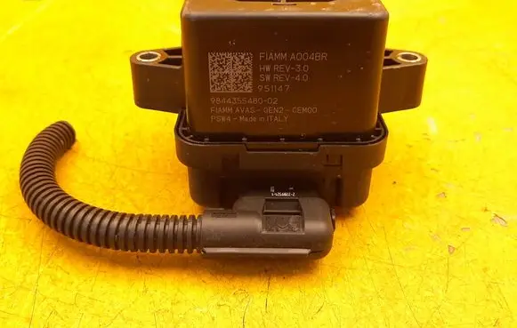 Peugeot 5008 II Horn signal 9844355480