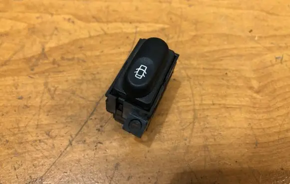 Renault Kangoo I Central locking switch button 7700845435