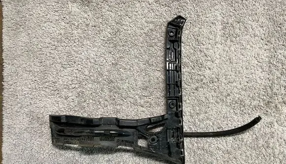 Mercedes-Benz C W205 Bumper support mounting bracket corner A2058801802