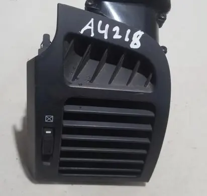 Chevrolet Captiva Dashboard side air vent grill/cover trim ADX63KF2