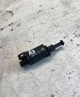 Audi A3 S3 8L Brake pedal sensor switch 191945515b