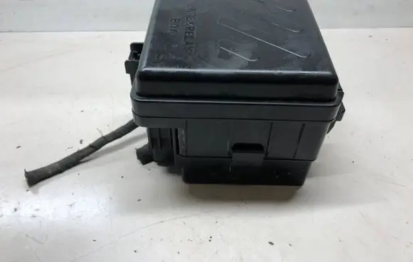 Hyundai Santa Fe Fuse module
