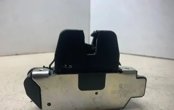 Citroen C3 Tailgate/trunk/boot lock/catch/latch 9151487499 1213C