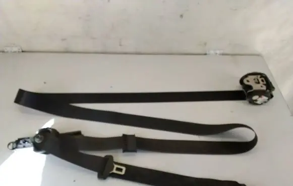 Mercedes-Benz E W211 Front seatbelt 605369200 008R000