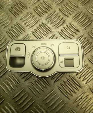 Mercedes-Benz GLE W167 Light switch A1679051201