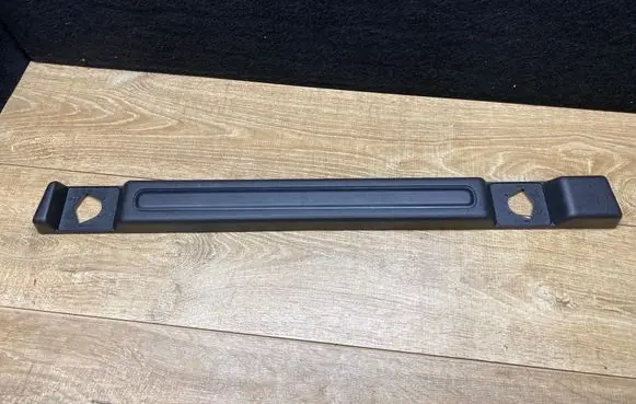 Land Rover Discovery Sport Other trunk/boot trim element FK7246067B M637F