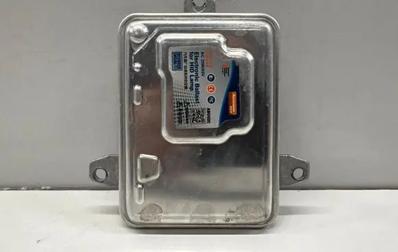 Chrysler Pacifica Headlight ballast module Xenon 