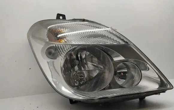 Mercedes-Benz Sprinter W906 Headlight/headlamp 1LB24701204 A9068200461