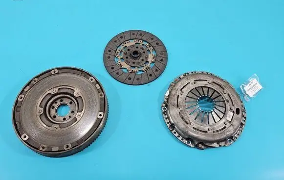 Ford C-MAX II Dual mass flywheel AV61-6477-CE IMPRK1450165