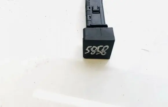 Chevrolet Captiva Other switches/knobs/shifts 202005304