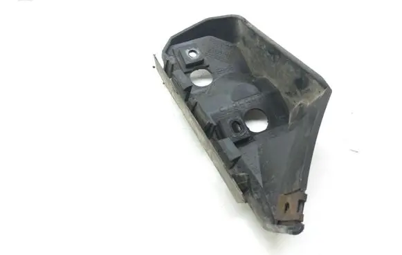 Volvo V50 Front bumper mounting bracket 30655875