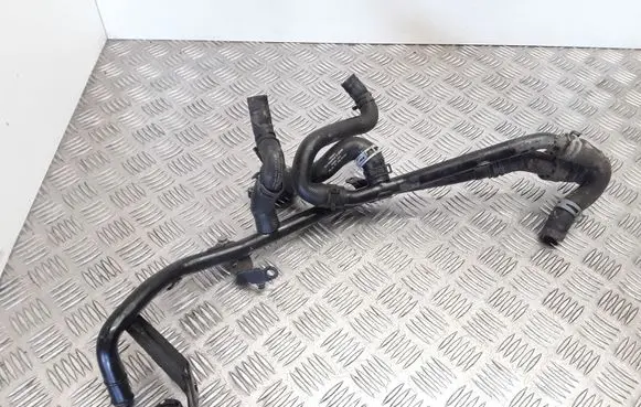 Skoda Octavia Mk3 (5E) Engine coolant pipe/hose 5Q0122157