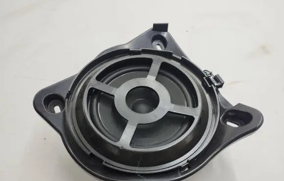 Mercedes-Benz E W213 Subwoofer speaker A2058201502