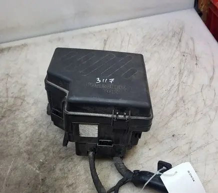 Hyundai Santa Fe Relay mounting block
