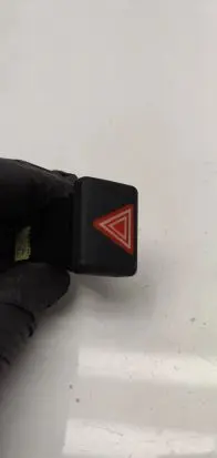 Audi A4 S4 B7 8E 8H Hazard light switch 8e0941509