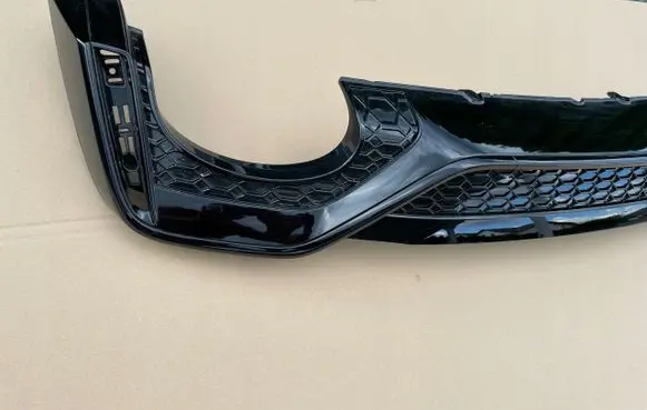 Audi RS6 C8 Rear bumper lower part trim