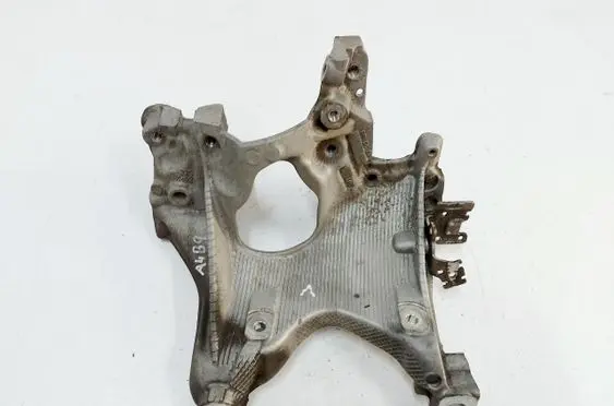 Audi A4 S4 B9 Engine mounting bracket 8W0399296E