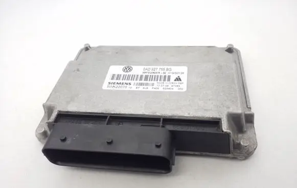 Volkswagen Touareg I Transfer box differential control unit 0AD927755BG 5WK22070