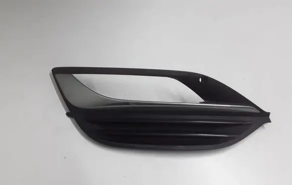 Front bumper lower grill