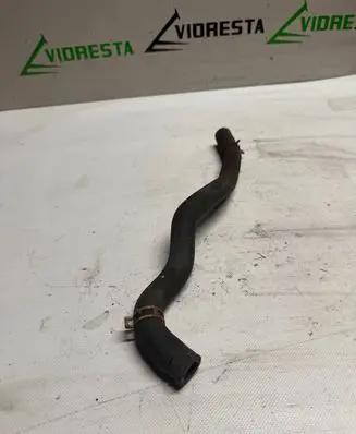 Coolant pipe/hose