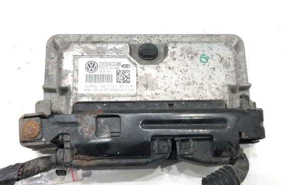 Seat Ibiza IV (6J,6P) Engine control unit/module ECU 03C906024BK