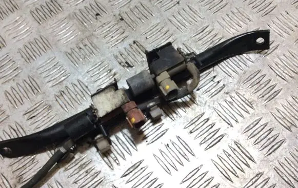 Toyota Hilux (AN10, AN20, AN30) Turbo solenoid valve 1046000940 1846003730