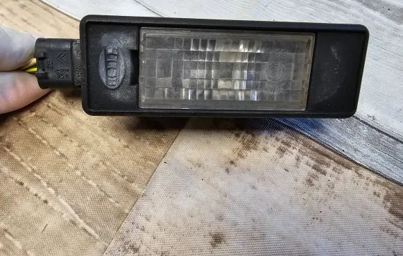 Peugeot 607 Number plate light 9635678580