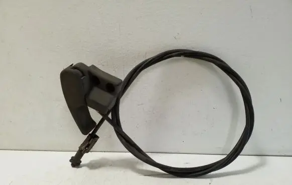 Volkswagen Golf III Engine bonnet/hood lock release cable 1H1823533