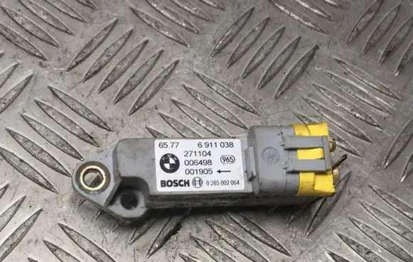 BMW X5 E53 Airbag deployment crash/impact sensor 6911038 271104 006498