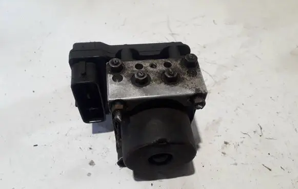 Mitsubishi Outlander ABS Pump MN102311
