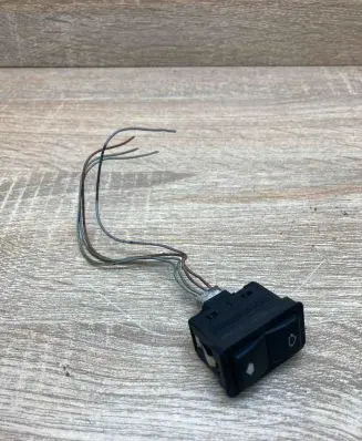 BMW 7 E38 Electric window control switch 8368974