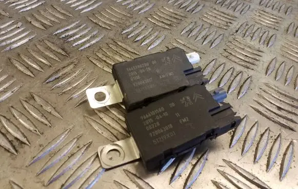 Peugeot 508 Aerial antenna amplifier 9666101580 9665780780 920063018