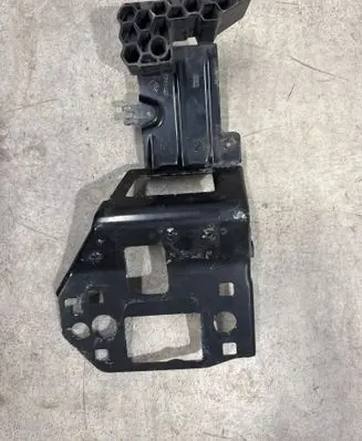 Audi e-tron Other engine bay part 4KE805851A 4KE805553A 4KE805429