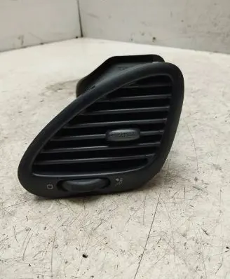 Seat Alhambra (Mk1) Dashboard side air vent grill/cover trim 95VWA018B09