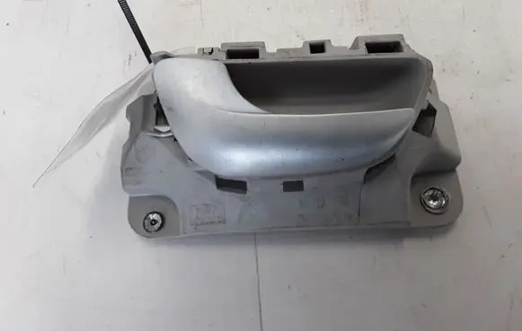 Volvo S80 Front door interior handle 09170045