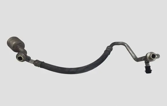 Volvo V40 Air conditioning (A/C) pipe/hose