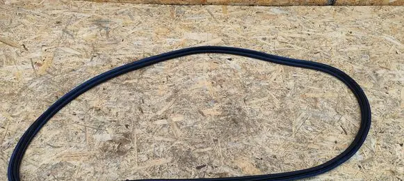 Hyundai Bayon Trunk rubber seal (body) 100423