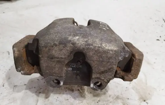 Land Rover Range Rover L322 Front brake caliper