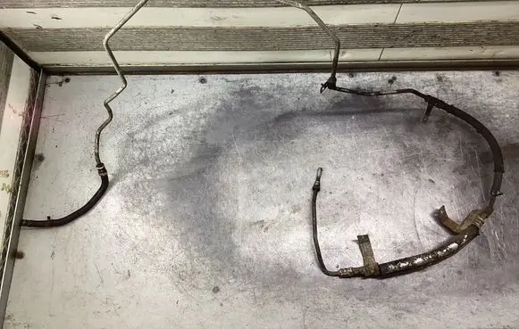 Dodge Avenger Power steering hose/pipe/line