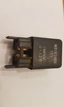 Mitsubishi Pajero Other relay MB183865